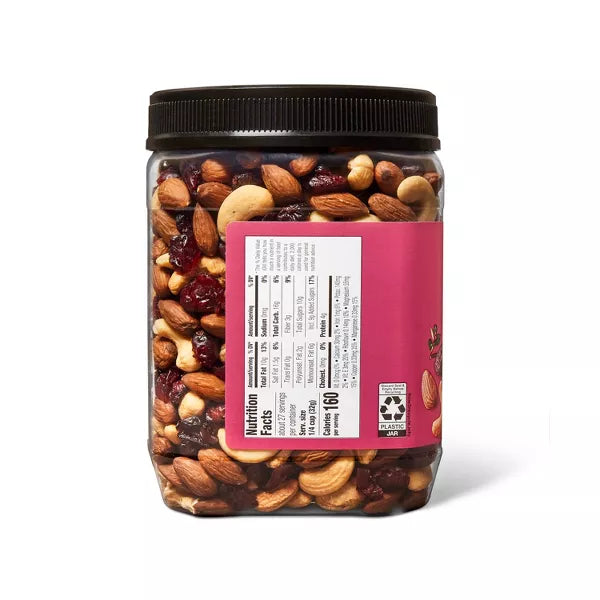 Good & Gather Cashew Cranberry Almond Trail Mix, 30oz.
