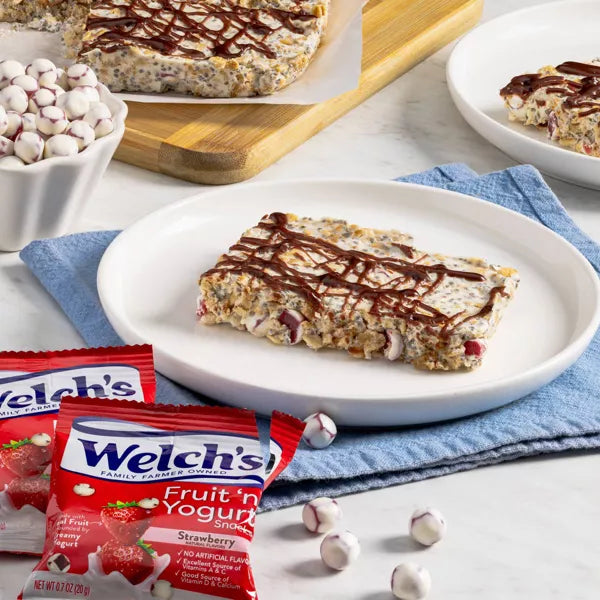 Welch's Strawberry Fruit 'n Yogurt Snacks, 5.6oz/8ct.