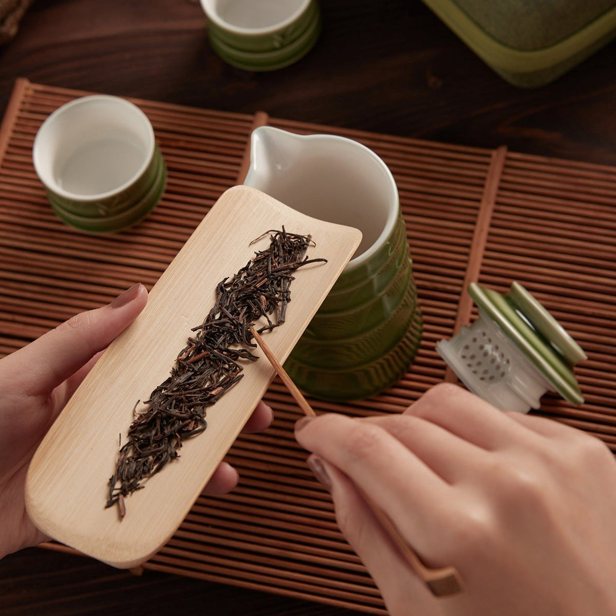Bamboo Kung Fu Tea Set - 1 Pot with 2 Cups, Ceramics -12