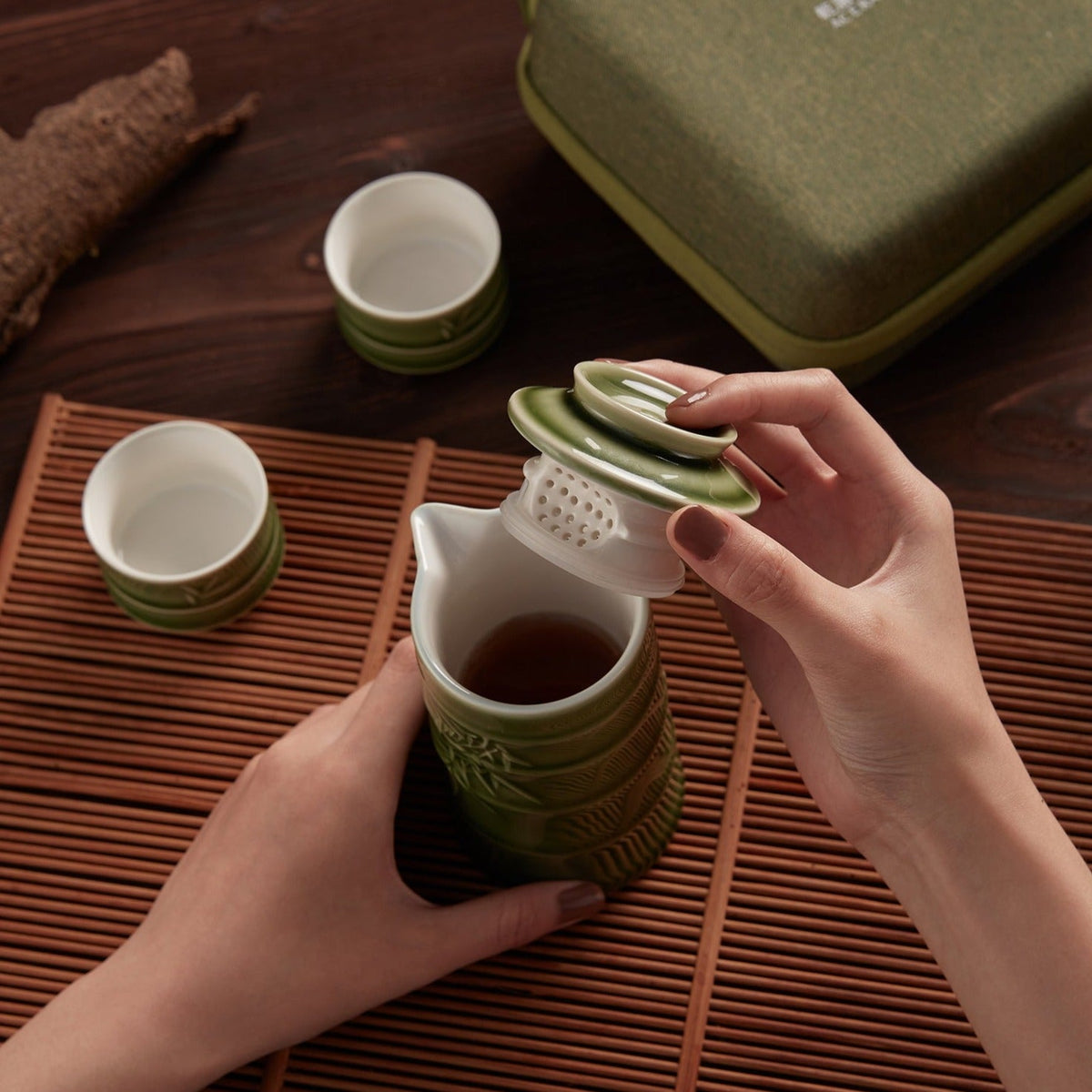 Bamboo Kung Fu Tea Set - 1 Pot with 2 Cups, Ceramics -15