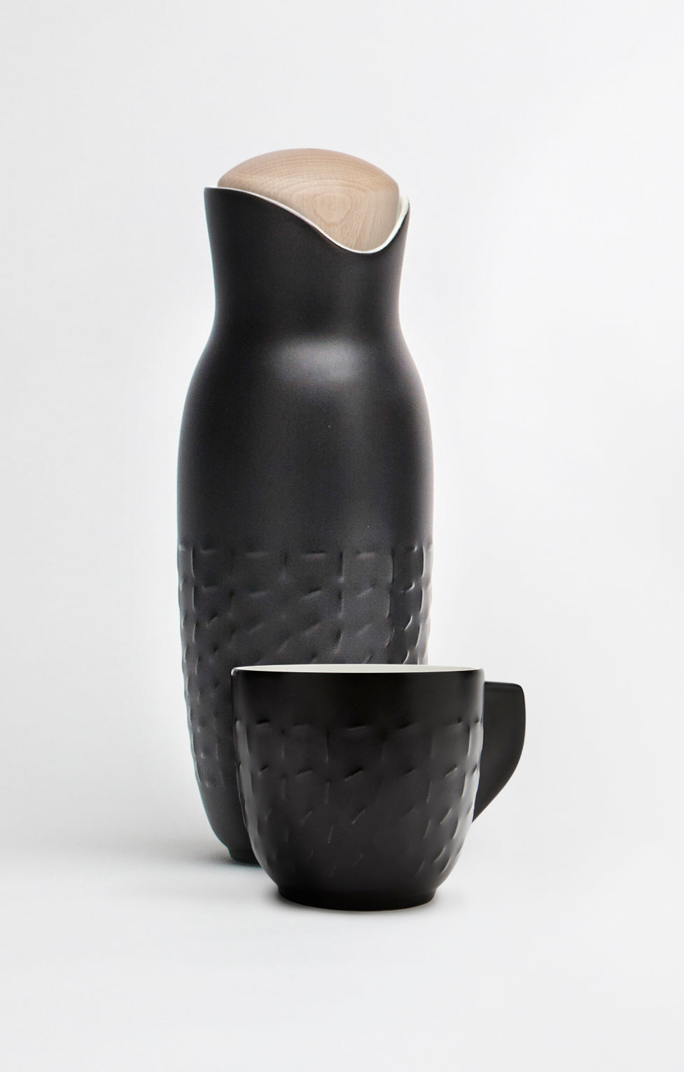Footprint Carafe Set with Tea Cups (no Handles), Carafe 31oz, Cup 10 oz, Ceramics, Bamboo-7